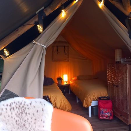 Safari Lodge 'Linge-Zicht' Tiel Esterno foto